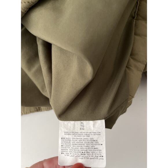 Old Navy Quilted Jacket Women XL Olive Green Lightweight Outdoor Soft Cozy - Picture 8 of 9
